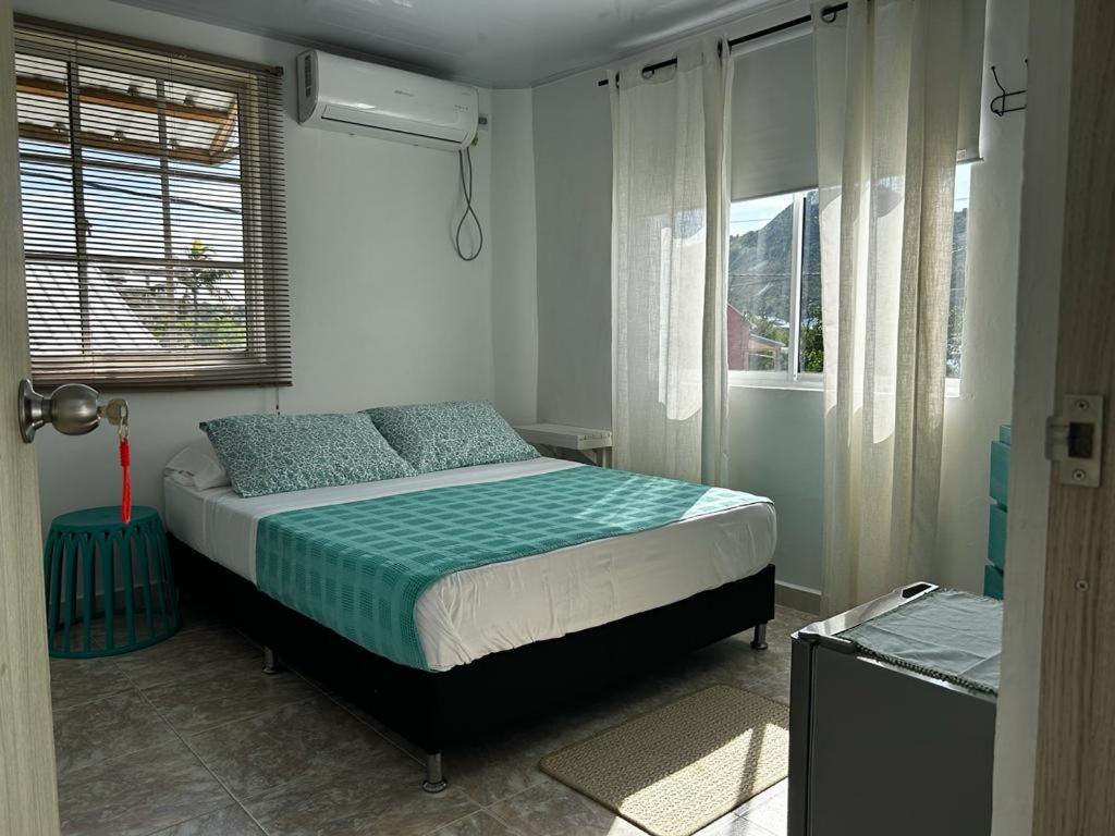 Hotel Miss Francias Home Santa Catalina Island Εξωτερικό φωτογραφία