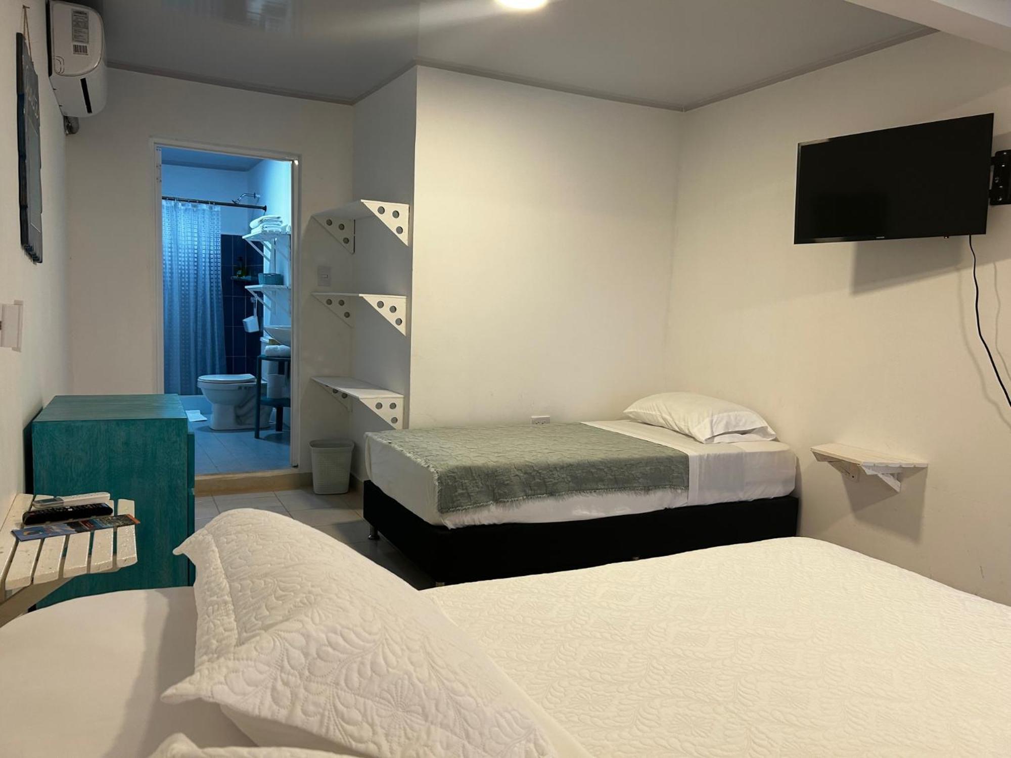 Hotel Miss Francias Home Santa Catalina Island Εξωτερικό φωτογραφία